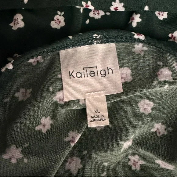 Kaileigh Rochelle Jumpsuit Size XL Dark Green Floral Waist Tie Wide Leg Stretch - Picture 7 of 8